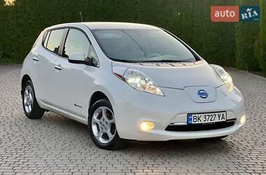 Хэтчбек Nissan Leaf 2013 в Ровно