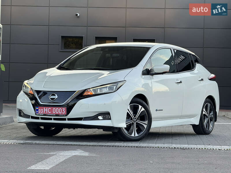 Хэтчбек Nissan Leaf 2018 в Дрогобыче
