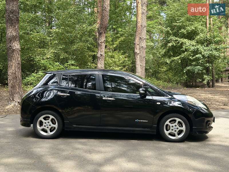 Хетчбек Nissan Leaf 2011 в Києві фото 4 Хетчбек Nissan Leaf 2011 в Києві