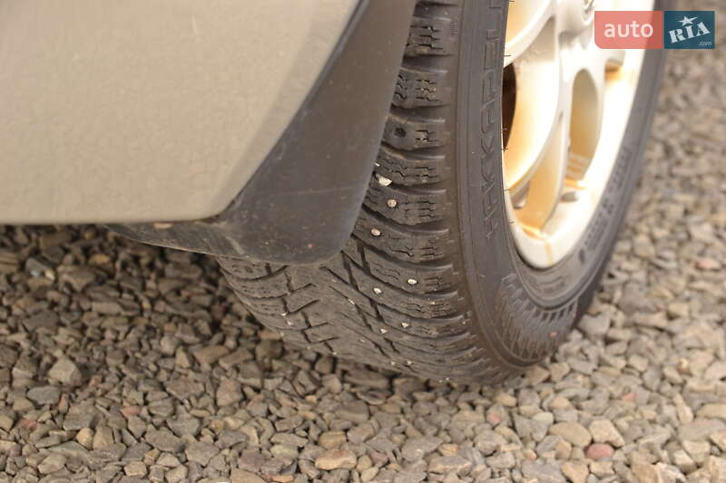 Хэтчбек Nissan Leaf 2015 в Луцке