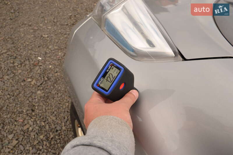 Хэтчбек Nissan Leaf 2015 в Луцке