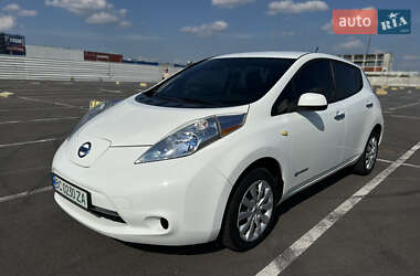 Хетчбек Nissan Leaf 2013 в Львові