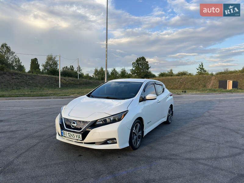 Хэтчбек Nissan Leaf 2019 в Полтаве фото 3 Хэтчбек Nissan Leaf 2019 в Полтаве