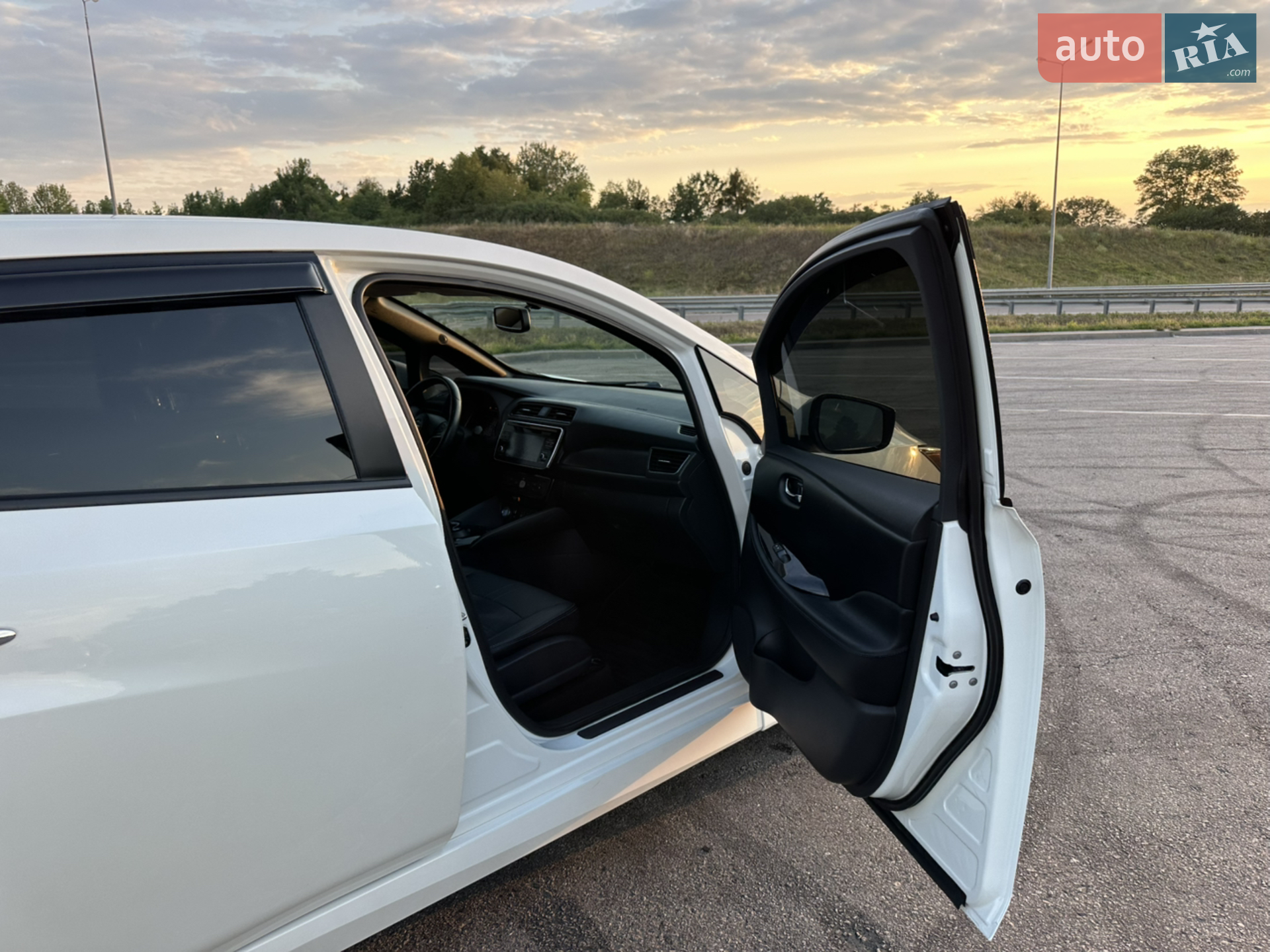 Nissan Leaf 2019 VIN 1N4AZ1CP4KC312273 фото оголошення 29 з 31