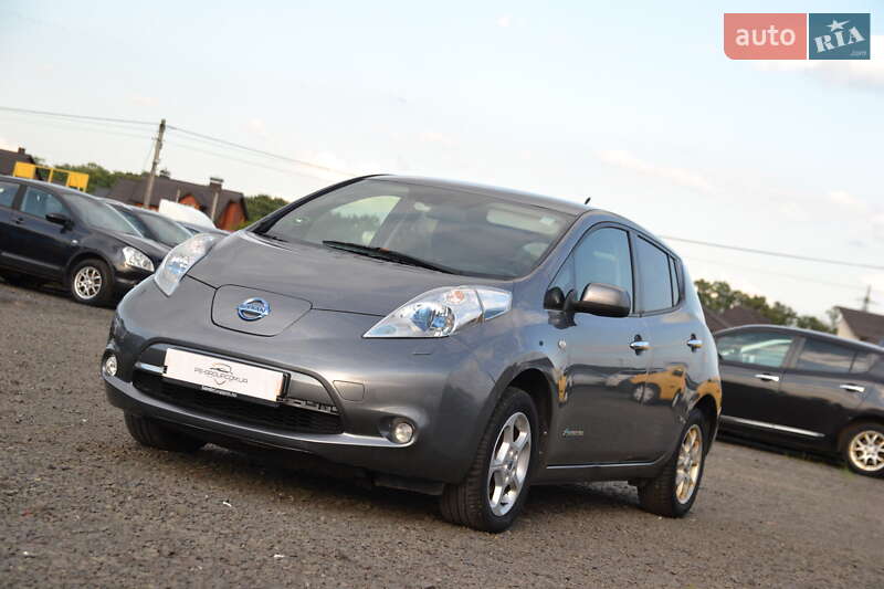 Nissan Leaf 2014