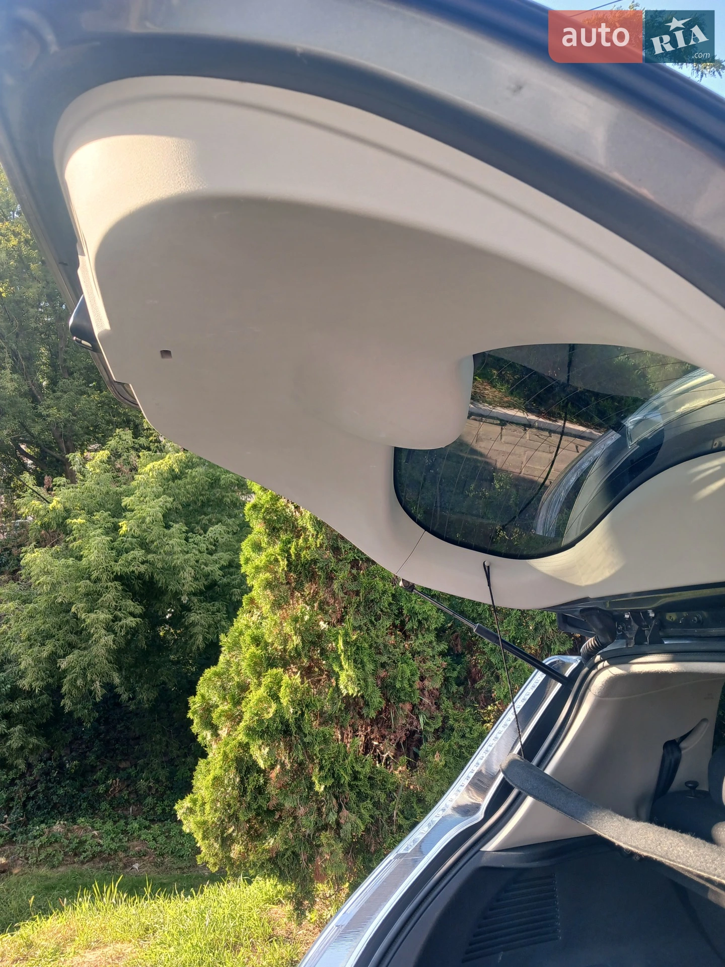 2014 Nissan Leaf - мініатюра 28