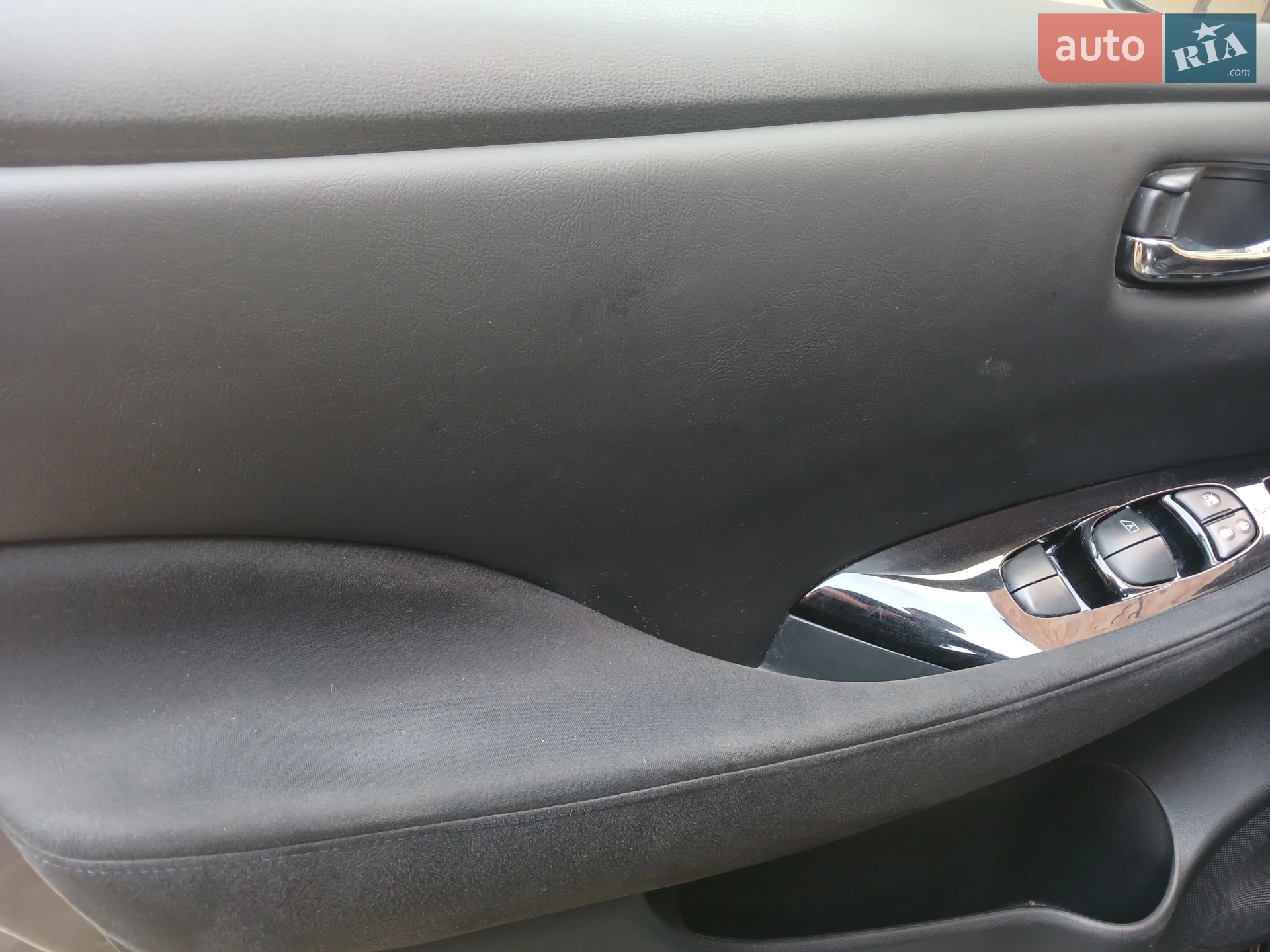 2014 Nissan Leaf - мініатюра 35