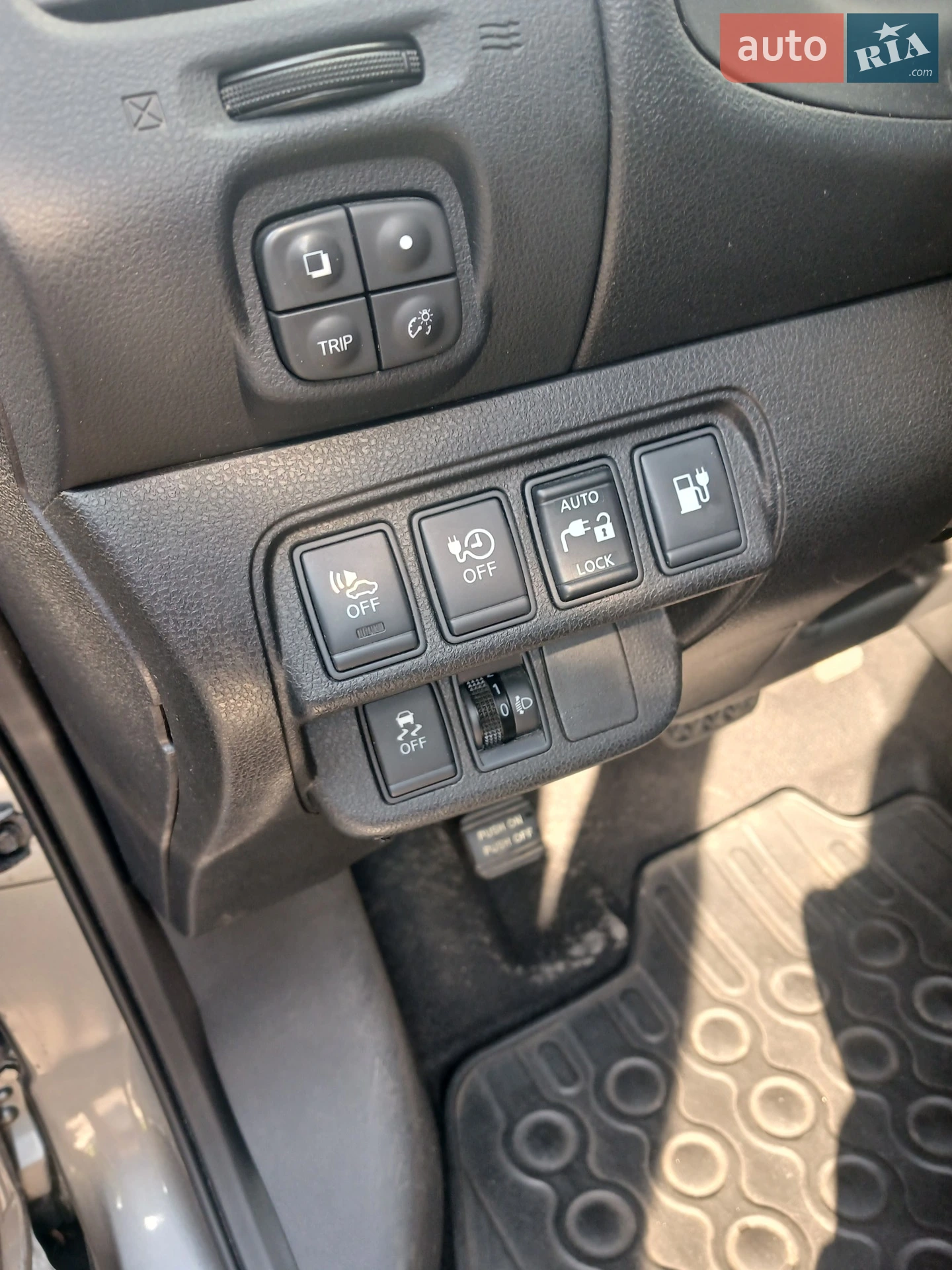 2014 Nissan Leaf - мініатюра 44