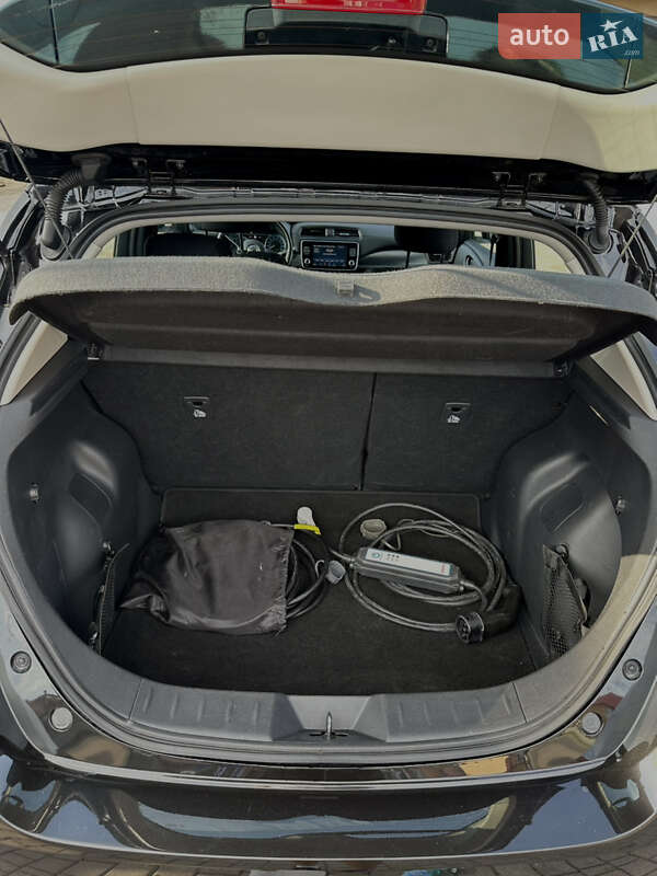 Хетчбек Nissan Leaf 2020 в Хусті
