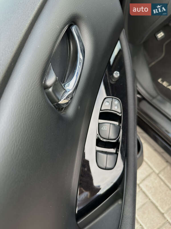 Хетчбек Nissan Leaf 2020 в Хусті