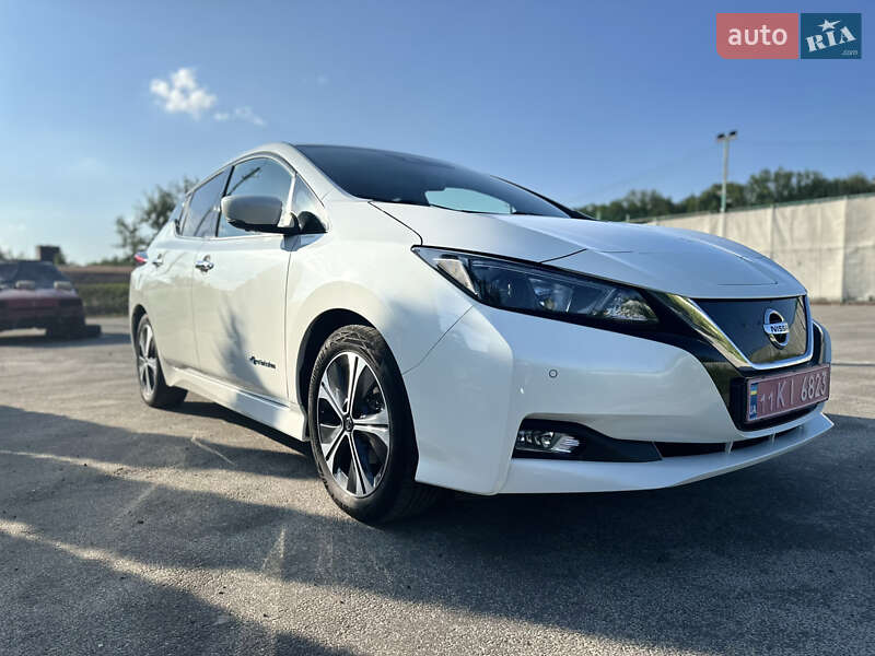 Хэтчбек Nissan Leaf 2019 в Харькове