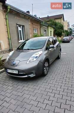 Хэтчбек Nissan Leaf 2015 в Ивано-Франковске