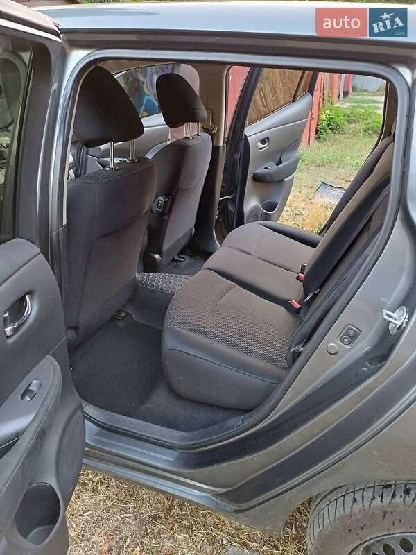 Хэтчбек Nissan Leaf 2014 в Александрие фото 6 Хэтчбек Nissan Leaf 2014 в Александрие