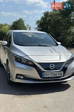 Хетчбек Nissan Leaf 2018 в Одесі