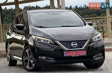 Хэтчбек Nissan Leaf 2018 в Дрогобыче