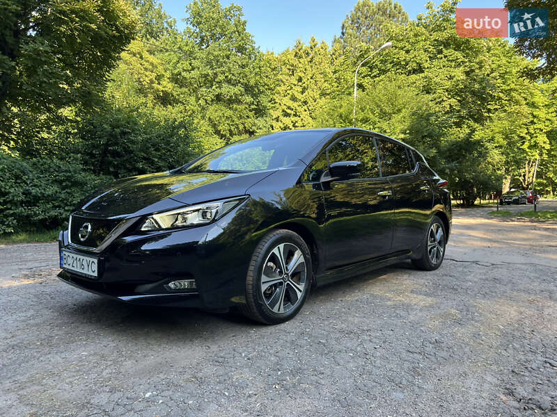 Nissan Leaf 2021