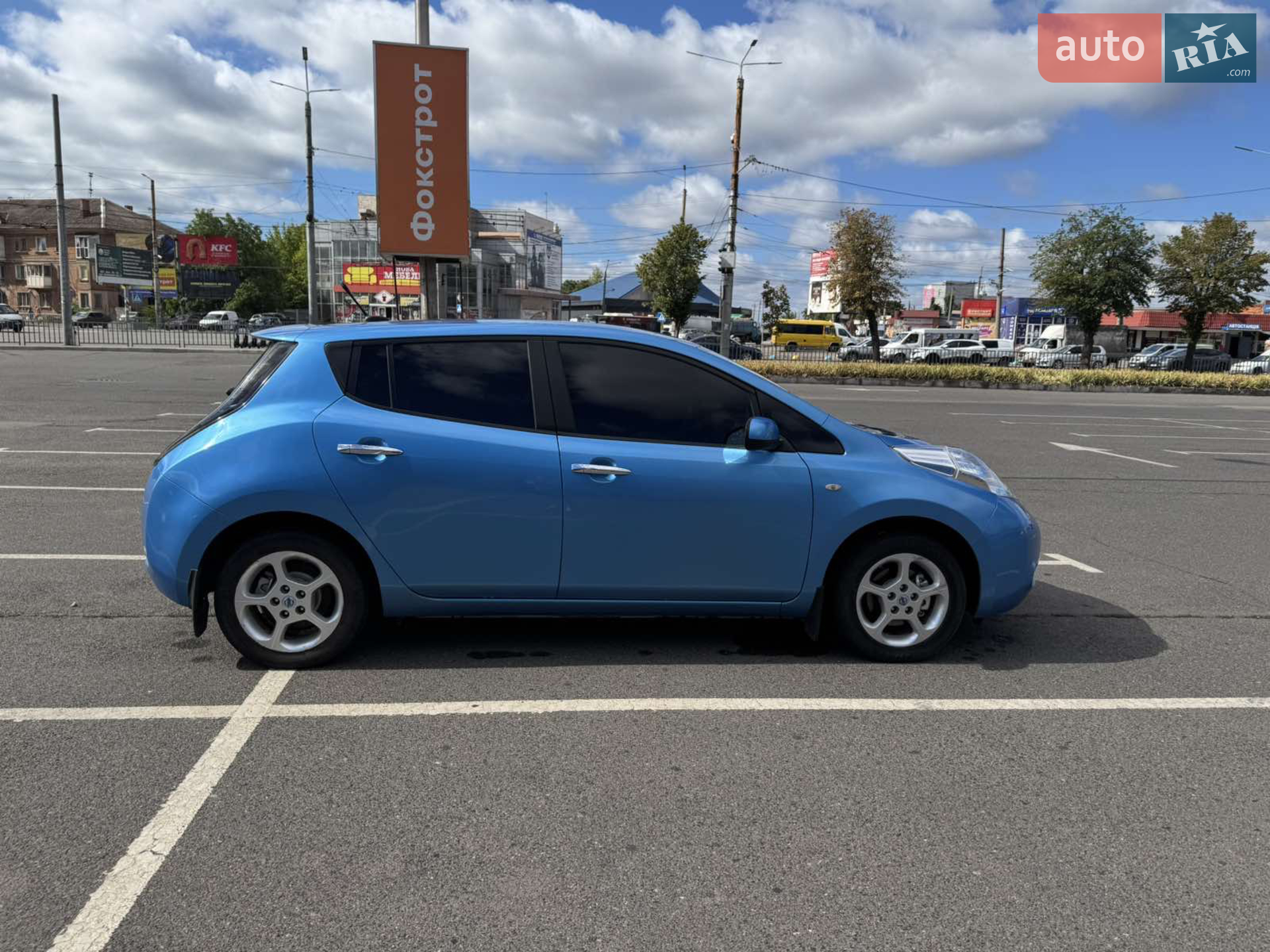 2011 Nissan Leaf - мініатюра 16