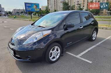 Хетчбек Nissan Leaf 2014 в Києві
