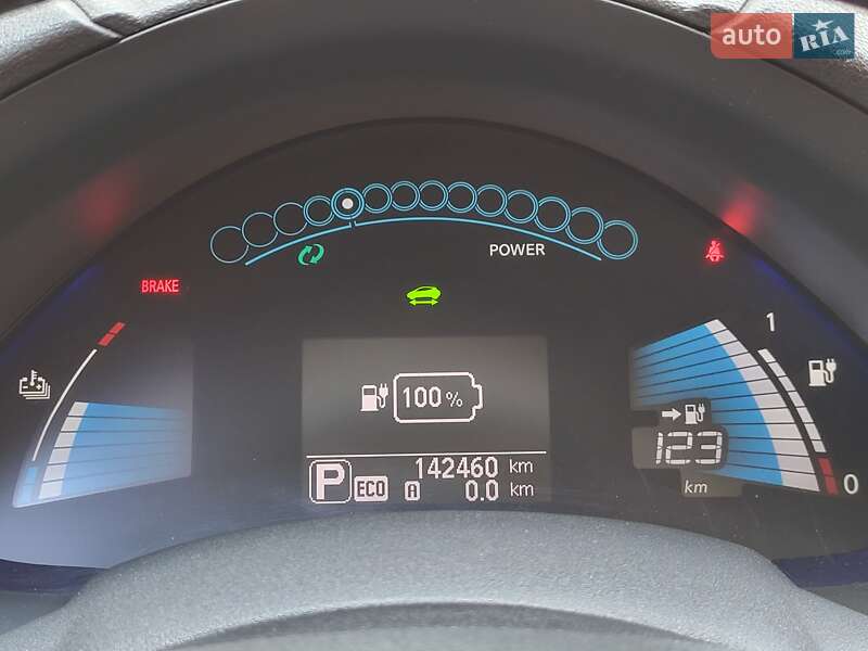 Хэтчбек Nissan Leaf 2014 в Киеве фото 39 Хэтчбек Nissan Leaf 2014 в Киеве