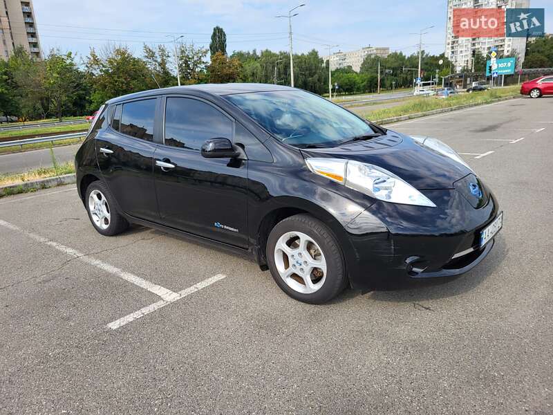 Хэтчбек Nissan Leaf 2014 в Киеве фото 41 Хэтчбек Nissan Leaf 2014 в Киеве