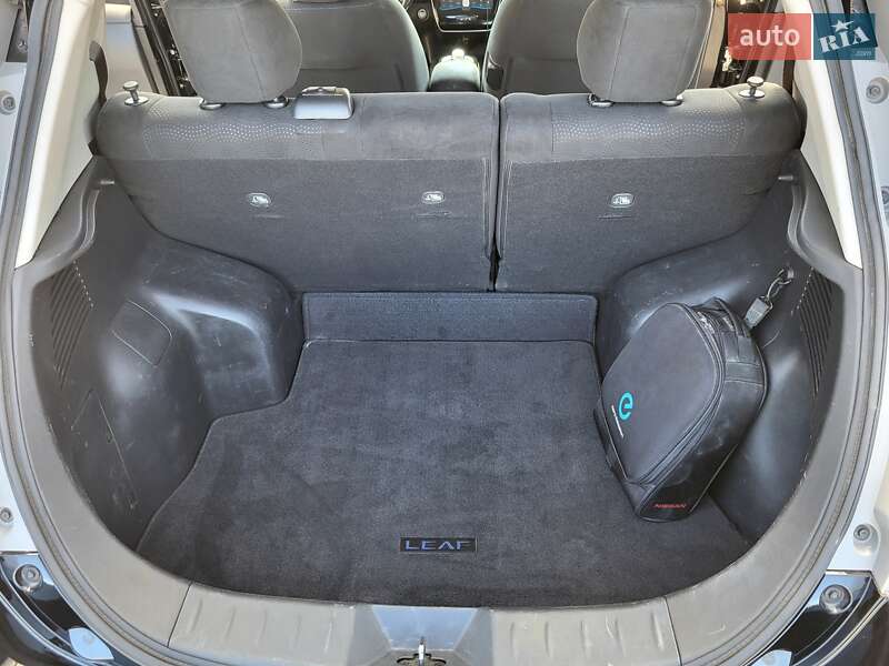 Хэтчбек Nissan Leaf 2014 в Киеве фото 134 Хэтчбек Nissan Leaf 2014 в Киеве