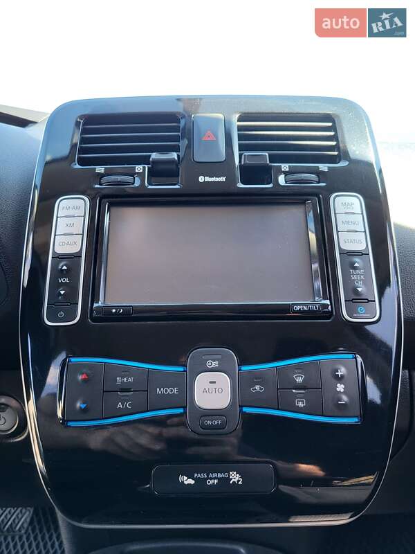 Хэтчбек Nissan Leaf 2014 в Киеве фото 139 Хэтчбек Nissan Leaf 2014 в Киеве