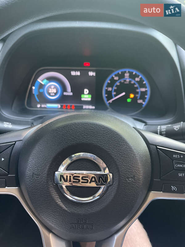 Хэтчбек Nissan Leaf 2021 в Виннице