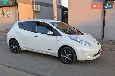 Хэтчбек Nissan Leaf 2013 в Ровно