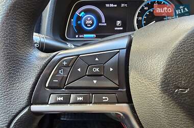 Хэтчбек Nissan Leaf 2018 в Хмельницком