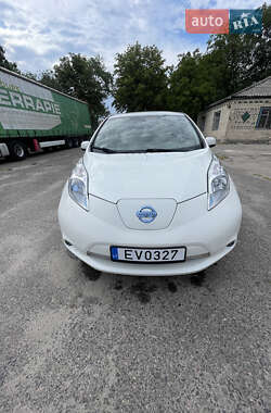 Хетчбек Nissan Leaf 2012 в Нових Санжарах