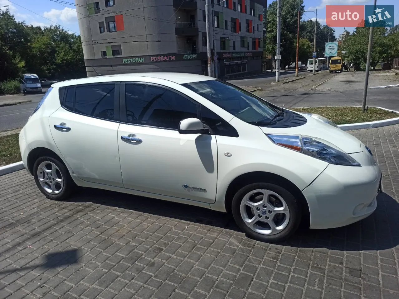 2013 Nissan Leaf - мініатюра 15
