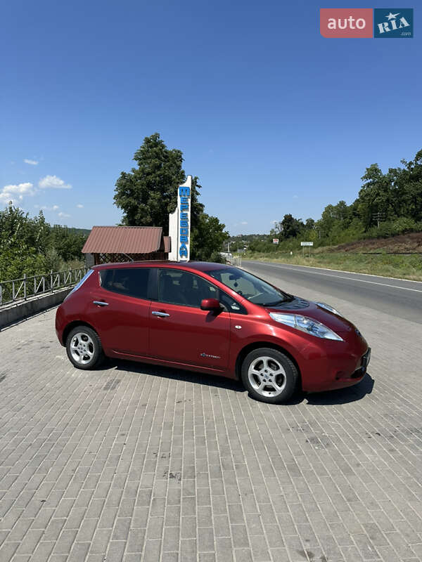 Nissan Leaf 2012