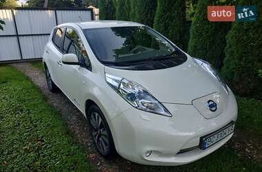 Хетчбек Nissan Leaf 2012 в Рудки