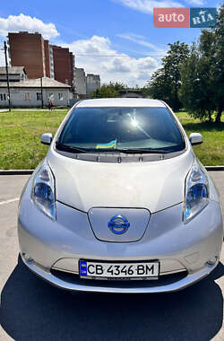 Хетчбек Nissan Leaf 2013 в Ніжині