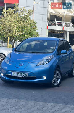 Хэтчбек Nissan Leaf 2011 в Луцке