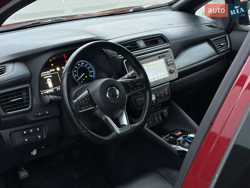 Хэтчбек Nissan Leaf 2019 в Луцке фото 25 Хэтчбек Nissan Leaf 2019 в Луцке
