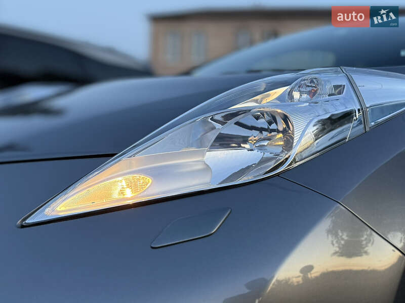 Хэтчбек Nissan Leaf 2015 в Житомире фото 55 Хэтчбек Nissan Leaf 2015 в Житомире