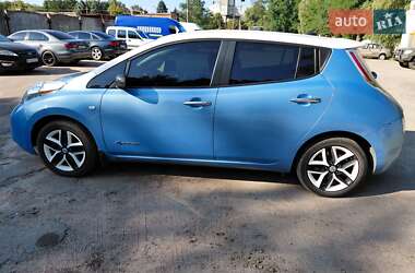 Хэтчбек Nissan Leaf 2014 в Днепре