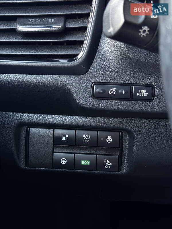 Хэтчбек Nissan Leaf 2018 в Тернополе фото 10 Хэтчбек Nissan Leaf 2018 в Тернополе