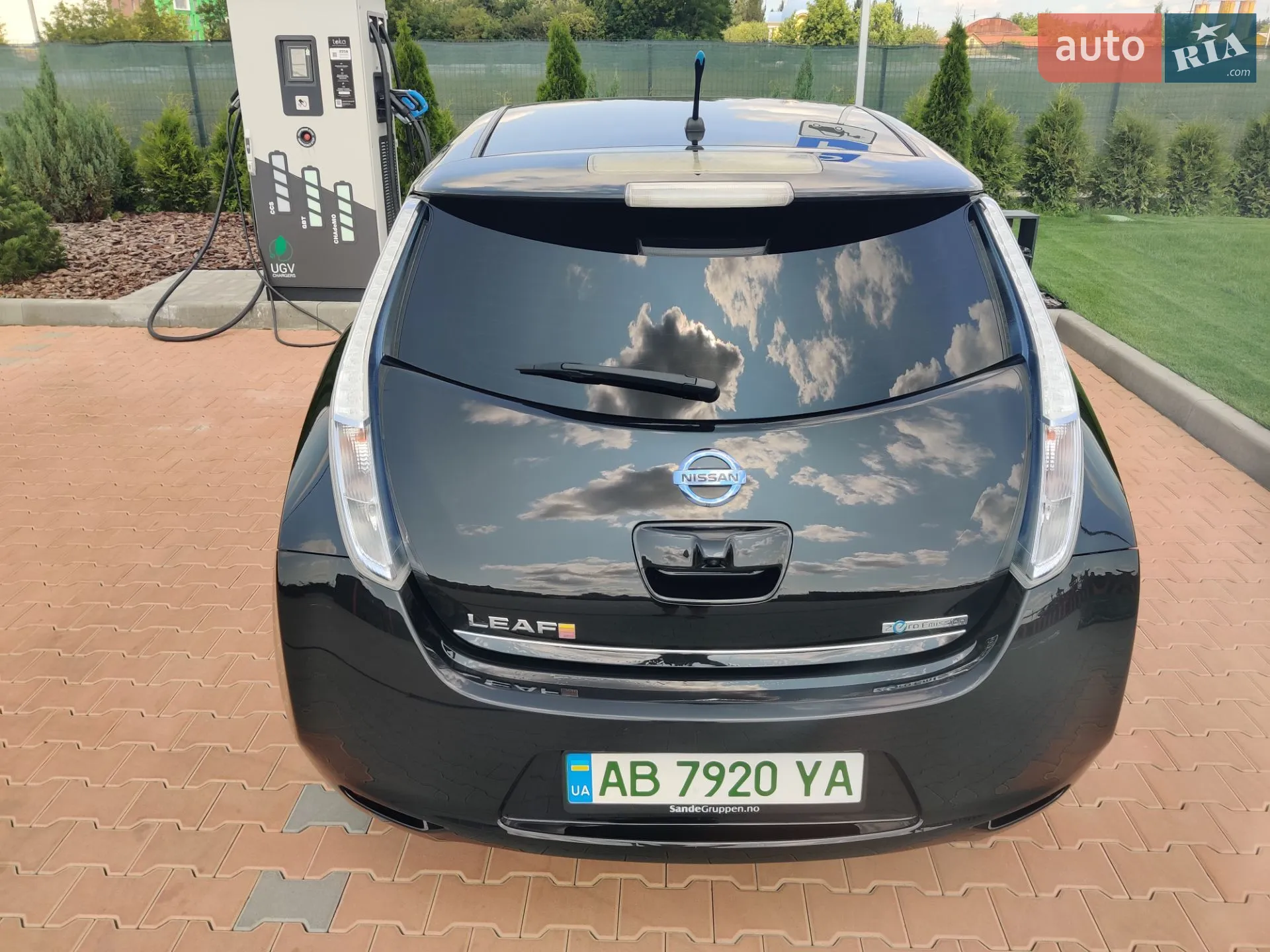 2014 Nissan Leaf - мініатюра 15
