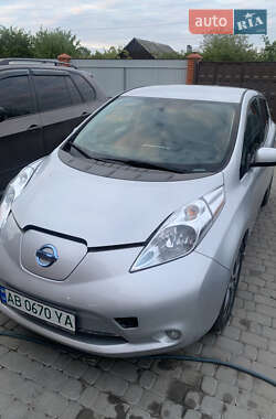 Хэтчбек Nissan Leaf 2016 в Казатине