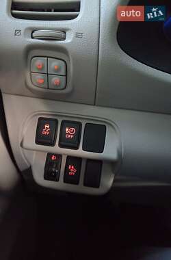 Хетчбек Nissan Leaf 2011 в Дніпрі