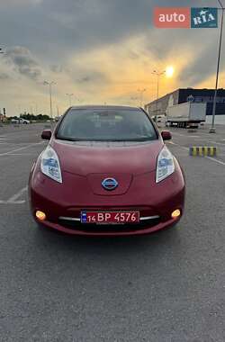 Хетчбек Nissan Leaf 2014 в Львові