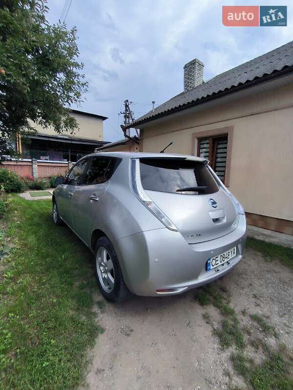 Хэтчбек Nissan Leaf 2014 в Вашковцах