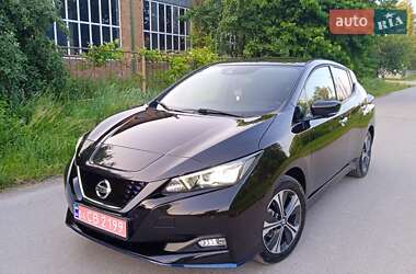 Хэтчбек Nissan Leaf 2019 в Черновцах
