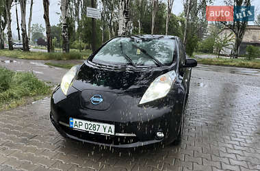 Хэтчбек Nissan Leaf 2012 в Запорожье