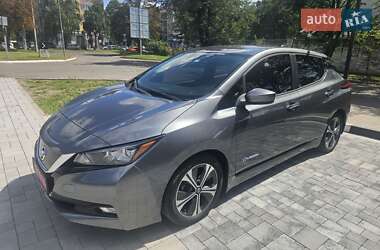 Хэтчбек Nissan Leaf 2018 в Ровно