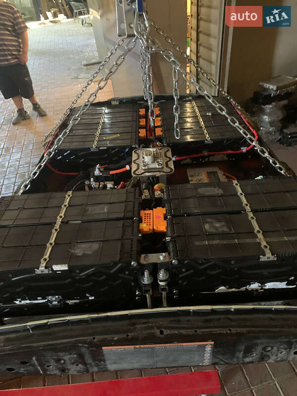 Хетчбек Nissan Leaf 2016 в Одесі фото 4 Хетчбек Nissan Leaf 2016 в Одесі