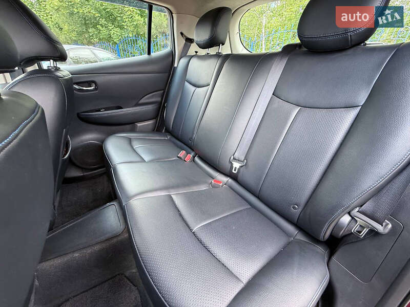 Хетчбек Nissan Leaf 2016 в Одесі фото 14 Хетчбек Nissan Leaf 2016 в Одесі