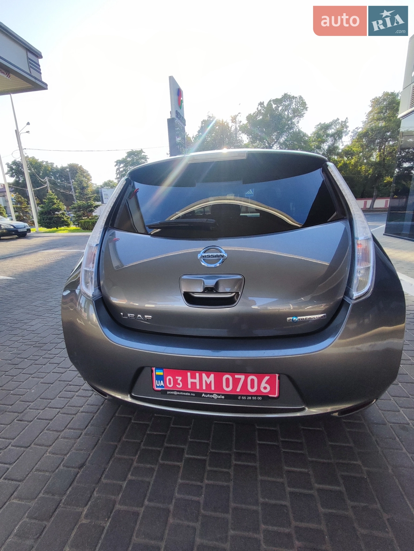 2017 Nissan Leaf - мініатюра 2